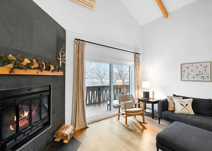 Cozy & Simple Condo With Views Of Mont-Tremblant